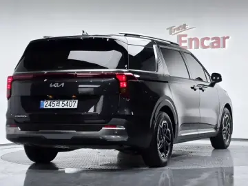 2025 Kia Carnival с пробегом 4 308 км