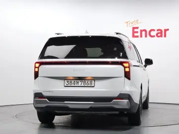 2024 Kia Carnival с пробегом 21 529 км