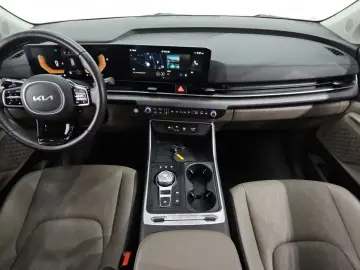 2024 Kia Carnival с пробегом 21 529 км
