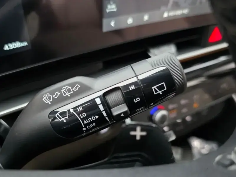 2025 Kia Carnival с пробегом 4 308 км