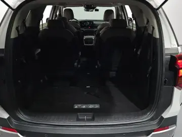 2024 Kia Carnival с пробегом 21 529 км