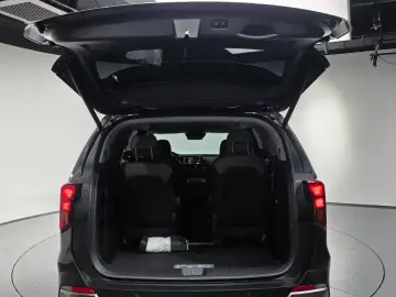 2025 Kia Carnival с пробегом 4 308 км