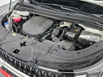 2024 Kia Carnival с пробегом 17 775 км