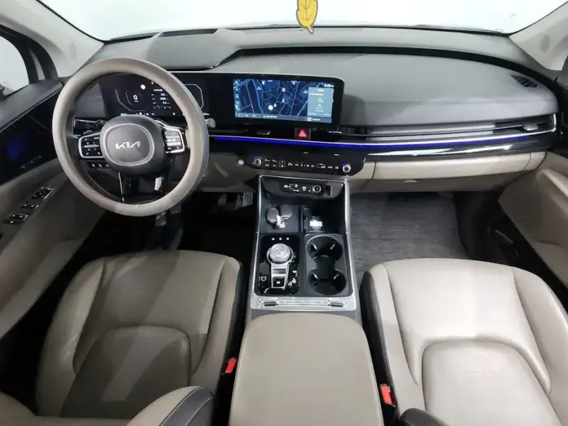 2024 Kia Carnival с пробегом 37 021 км