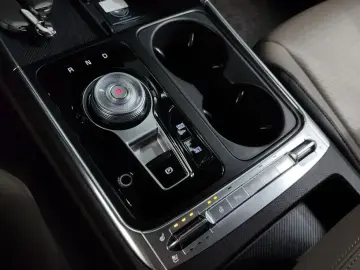 2024 Kia Carnival с пробегом 37 021 км