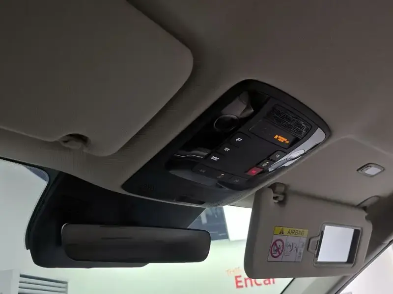2024 Kia Carnival с пробегом 4 895 км