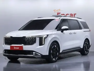 2024 Kia Carnival с пробегом 36 712 км