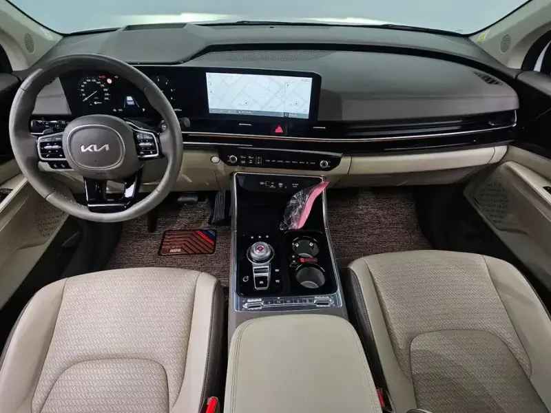 2024 Kia Carnival с пробегом 36 712 км
