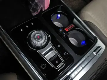 2024 Kia Carnival с пробегом 36 712 км