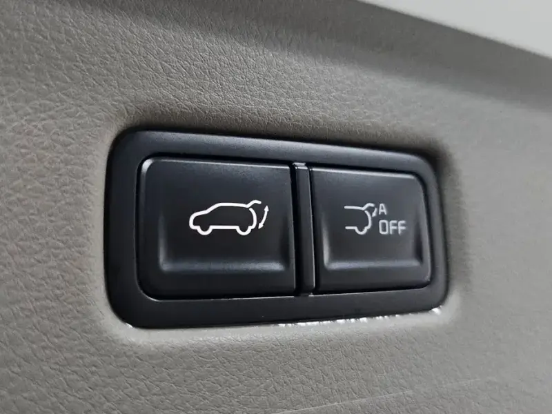 2024 Kia Carnival с пробегом 36 712 км