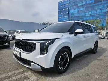 2024 Kia Carnival с пробегом 130 315 км
