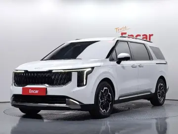 2024 Kia Carnival с пробегом 37 709 км