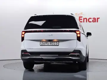 2024 Kia Carnival с пробегом 37 709 км