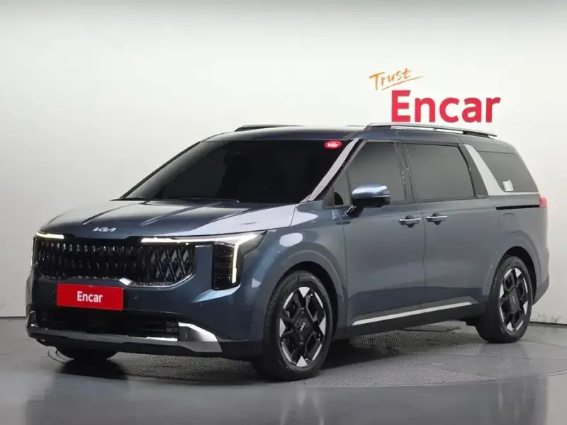 2024 Kia Carnival с пробегом 36 097 км