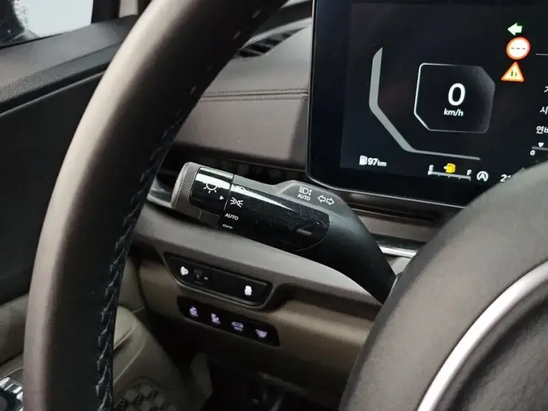 2024 Kia Carnival с пробегом 37 709 км