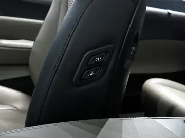 2024 Kia Carnival с пробегом 37 709 км