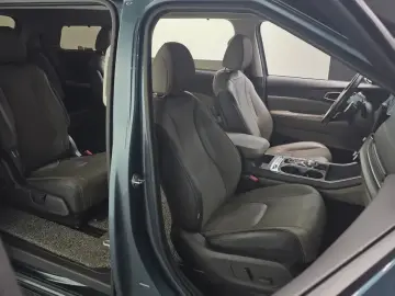 2024 Kia Carnival с пробегом 36 097 км