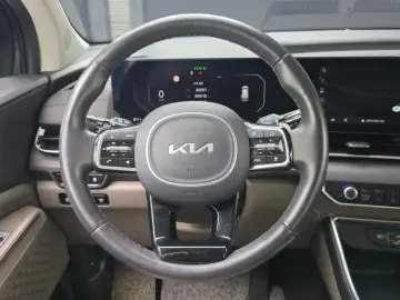 2024 Kia Carnival с пробегом 36 097 км