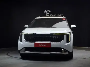 2024 Kia Carnival с пробегом 77 940 км