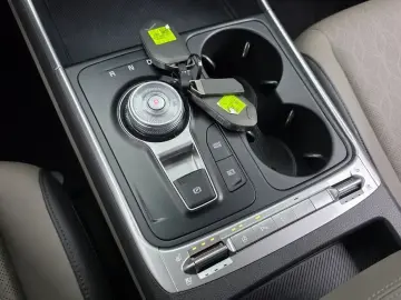 2024 Kia Carnival с пробегом 22 718 км