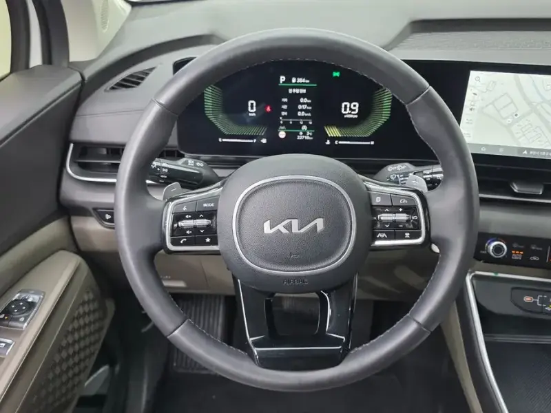 2024 Kia Carnival с пробегом 22 718 км