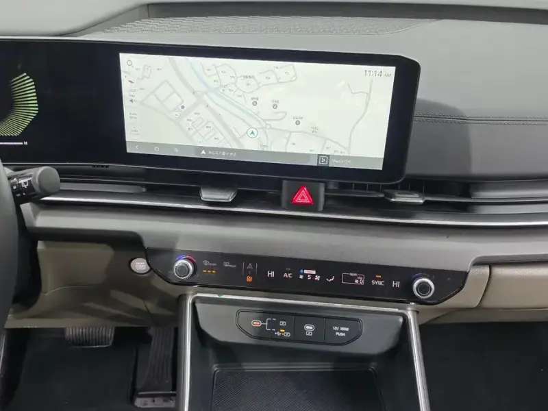 2024 Kia Carnival с пробегом 22 718 км