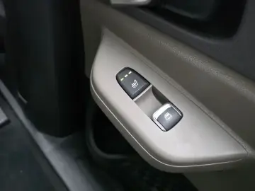 2024 Kia Carnival с пробегом 22 718 км