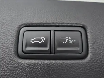 2024 Kia Carnival с пробегом 77 940 км