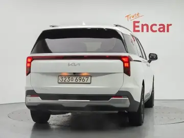 2024 Kia Carnival с пробегом 37 747 км