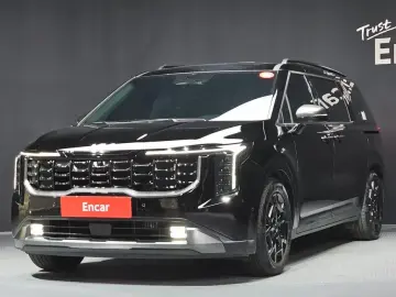2024 Kia Carnival с пробегом 10 490 км