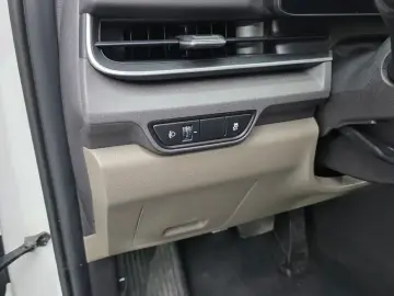 2024 Kia Carnival с пробегом 37 747 км