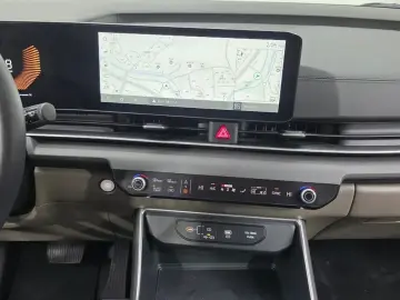 2024 Kia Carnival с пробегом 37 747 км