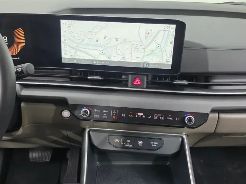 2024 Kia Carnival с пробегом 37 747 км