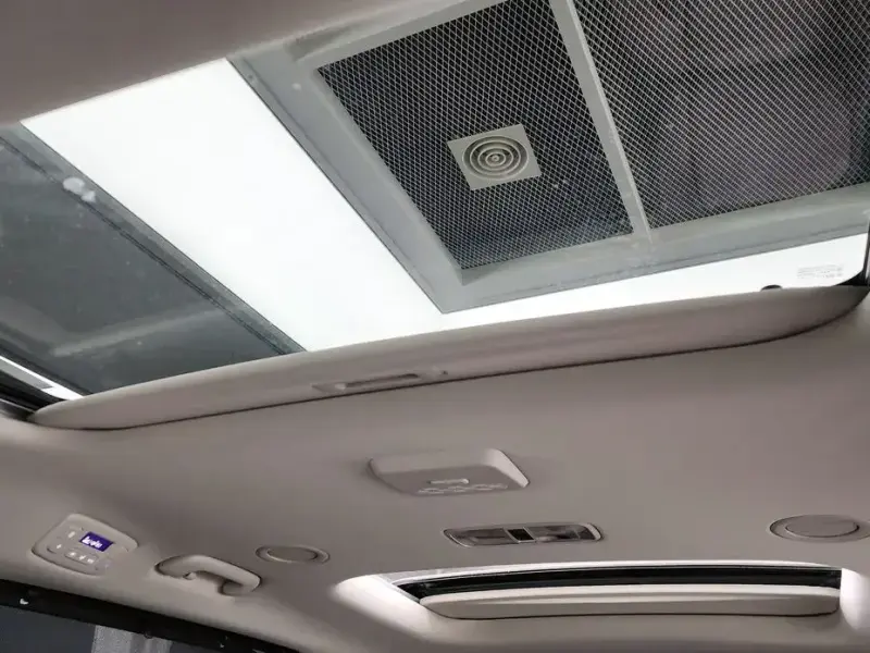 2024 Kia Carnival с пробегом 10 490 км