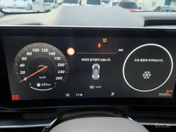 2024 Kia Carnival с пробегом 35 000 км