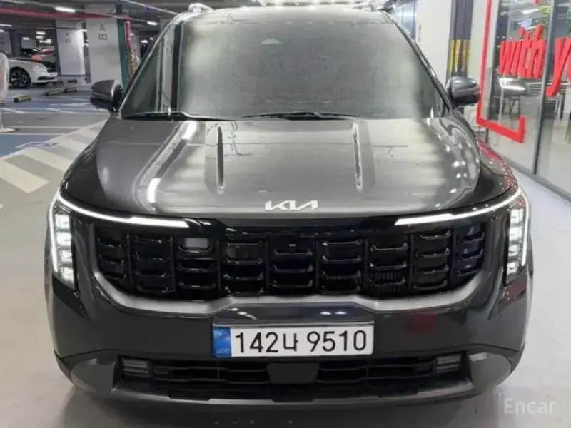 2024 Kia Carnival с пробегом 24 153 км