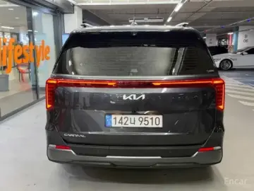2024 Kia Carnival с пробегом 24 153 км