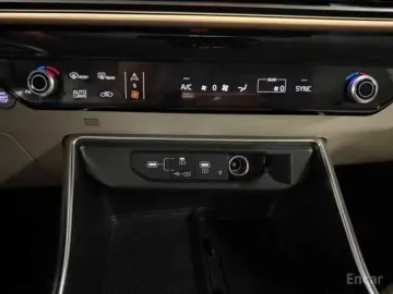 2024 Kia Carnival с пробегом 24 153 км
