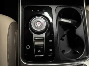 2024 Kia Carnival с пробегом 24 153 км
