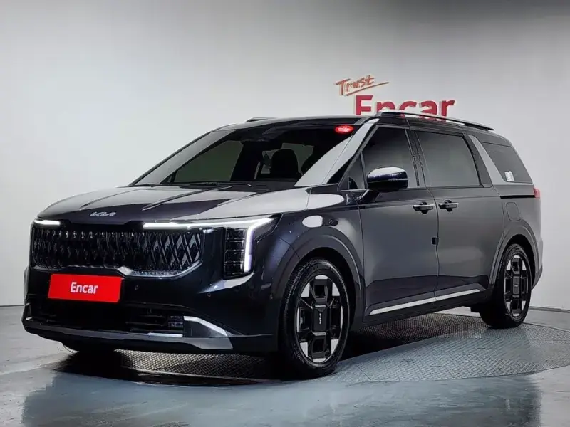 2025 Kia Carnival с пробегом 21 455 км