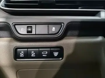 2024 Kia Carnival с пробегом 31 039 км