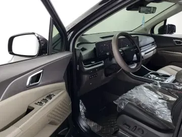2025 Kia Carnival с пробегом 21 455 км