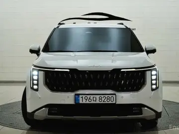 2024 Kia Carnival с пробегом 40 390 км