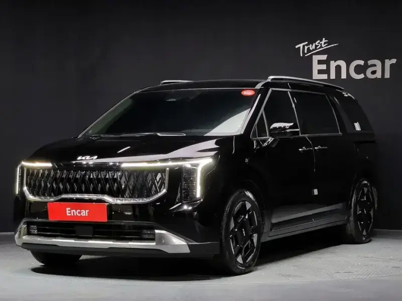 2025 Kia Carnival с пробегом 19 580 км
