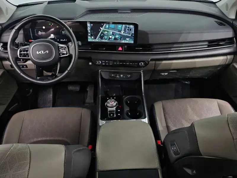 2024 Kia Carnival с пробегом 51 025 км
