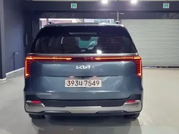 2024 Kia Carnival с пробегом 25 902 км