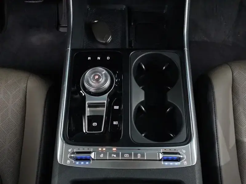 2024 Kia Carnival с пробегом 51 025 км