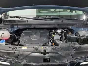 2024 Kia Carnival с пробегом 25 902 км