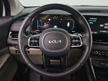 2024 Kia Carnival с пробегом 51 025 км