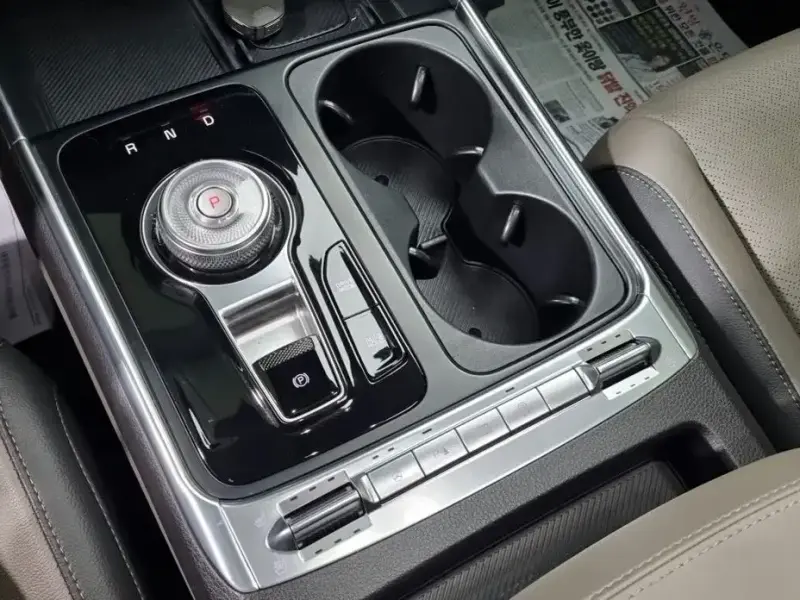 2024 Kia Carnival с пробегом 25 902 км